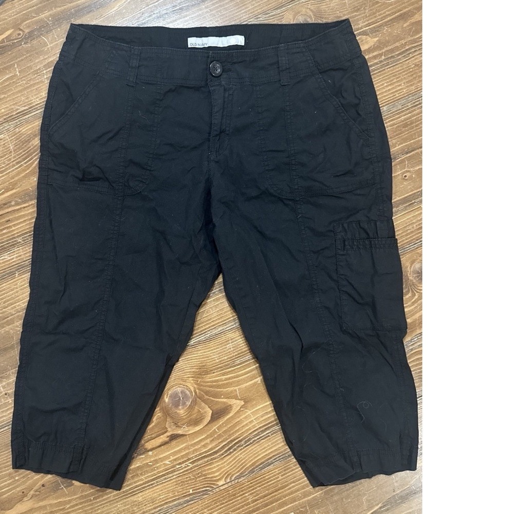 Old Navy Women's Black Cotton Capri‎ Shorts Pants Cargo Mid Rise 12 Faded Comfy